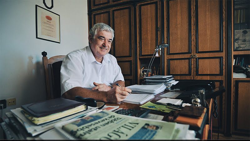 Miként lehetséges, hogy ugyanazzal az autentikával csengjenek vissza egy igazgató szavai, mint a vállalatát meghatározó közel két évszázados történelem?