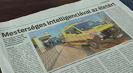 A Dyntell rendszere életmentő feladatok előrejelzésével nyújt valósidejű segítséget a mentésirányítóknak: jelzi, hogy az adott nap/hét során mely időszakban lesz szükség több beteg szállítására, illetve hogy mikor, és a város mely pontjaira érdemes több mentőautót irányítani, mert várhatóan beavatkozásra lesz szükség a közelben.